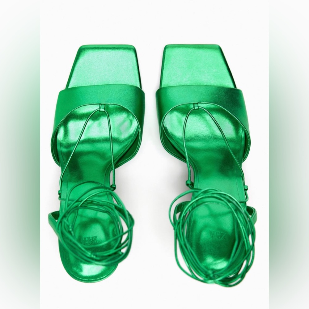 💕NEW💕 Zara leather sandals